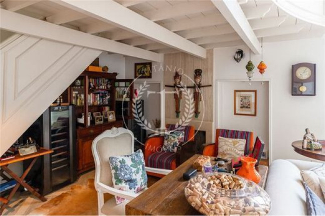 Apartamento com 4 Quartos à Venda, 264 m² em Jardins - São Paulo