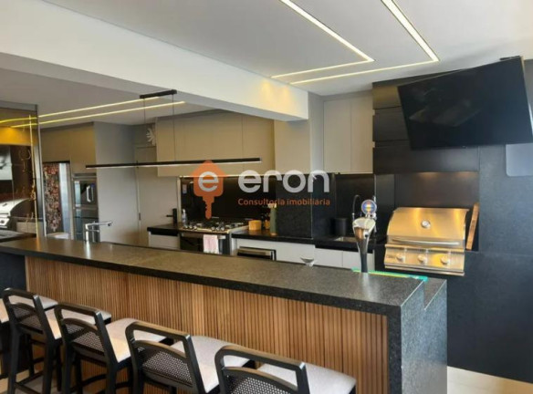 Imagem Apartamento com 3 Quartos à Venda, 200 m²