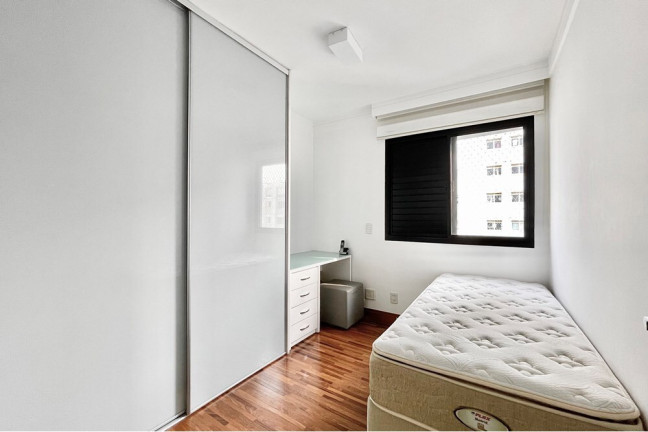 Imagem Apartamento com 2 Quartos à Venda, 61 m² em Aclimação - São Paulo