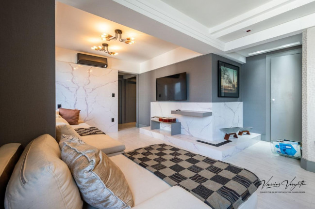 Imagem Apartamento com 3 Quartos para Temporada, 130 m² em Centro - Balneário Camboriú Imagem Apartamento com 3 Quartos para Temporada, 130 m² em Centro - Balneário Camboriú