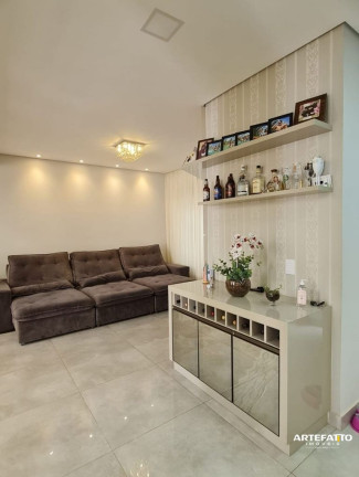 Imagem Sobrado com 3 Quartos à Venda, 205 m² Imagem Sobrado com 3 Quartos à Venda, 205 m²