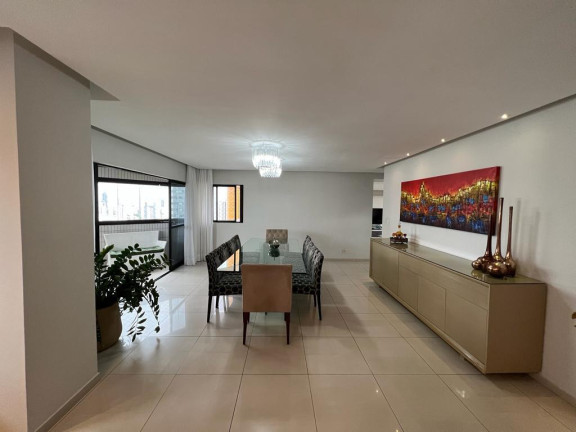 Imagem Imóvel com 4 Quartos à Venda, 226 m² em Casa Forte - Recife Imagem Imóvel com 4 Quartos à Venda, 226 m² em Casa Forte - Recife
