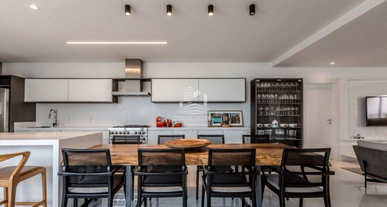 Imagem Apartamento com 3 Quartos à Venda, 163 m² em Centro - Balneário Camboriú