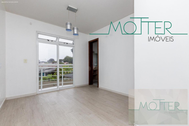 Imagem Casa com 3 Quartos à Venda, 105 m² em Pinheirinho - Curitiba