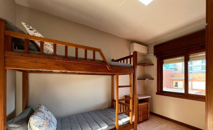 Imagem Apartamento com 3 Quartos à Venda, 110 m² em Centro - Capão Da Canoa