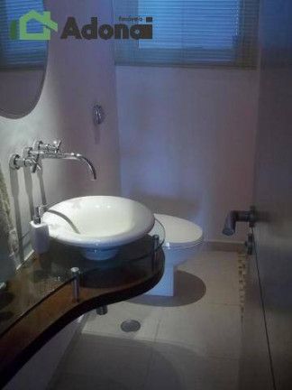 Imagem Casa com 3 Quartos à Venda, 1.450 m² em Jundiaí Imagem Casa com 3 Quartos à Venda, 1.450 m² em Jundiaí