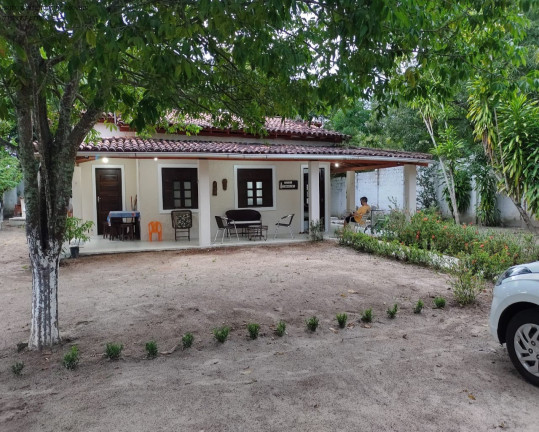 Casa com 3 Quartos à Venda, 210 m² em Guarajuba - Monte Gordo (camaçari)