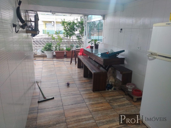 Imagem Sobrado com 6 Quartos à Venda, 150 m² em Utinga - Santo André