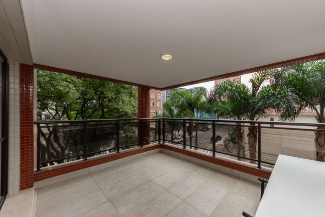 Apartamento com 4 Quartos à Venda, 208 m² em Vila Mariana - São Paulo