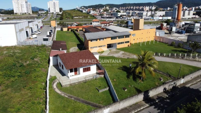 Imagem Ponto Comercial à Venda, 8.079 m² em Serraria - São José