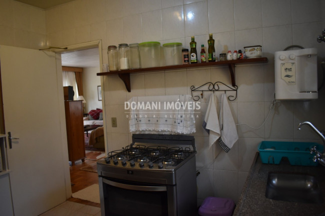 Imagem Casa com 4 Quartos à Venda, 424 m² em Região Do Alto Do Capivari - Campos Do Jordão Imagem Casa com 4 Quartos à Venda, 424 m² em Região Do Alto Do Capivari - Campos Do Jordão