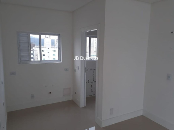 Imagem Imóvel com 3 Quartos à Venda, 123 m² em Centro - Balneário Camboriú Imagem Imóvel com 3 Quartos à Venda, 123 m² em Centro - Balneário Camboriú