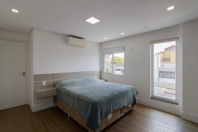 Imagem Casa com 3 Quartos à Venda, 108 m² em Jardim Vila Galvão - Guarulhos Imagem Casa com 3 Quartos à Venda, 108 m² em Jardim Vila Galvão - Guarulhos