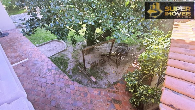 Imagem Casa com 5 Quartos à Venda, 2.200 m² em Centro - Pelotas