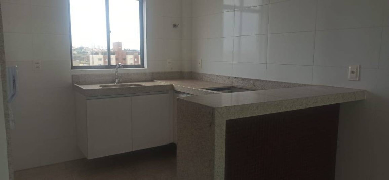 Imagem Apartamento com 3 Quartos à Venda, 250 m² em Dona Clara - Belo Horizonte
