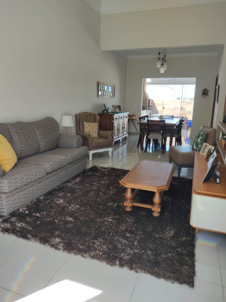 Imagem Casa com 3 Quartos à Venda, 125 m² em Horto Florestal - Sorocaba Imagem Casa com 3 Quartos à Venda, 125 m² em Horto Florestal - Sorocaba