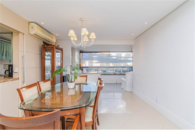 Imagem Apartamento com 3 Quartos à Venda, 126 m² em Menino Deus - Porto Alegre Imagem Apartamento com 3 Quartos à Venda, 126 m² em Menino Deus - Porto Alegre