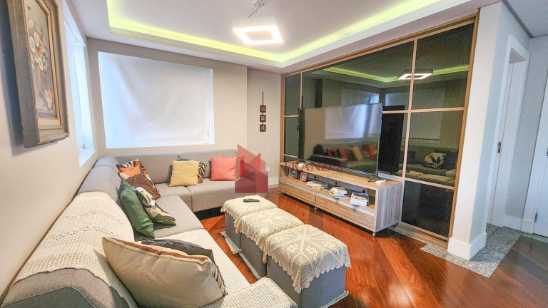 Imagem Apartamento com 4 Quartos à Venda, 236 m² em Centro - Itajaí Imagem Apartamento com 4 Quartos à Venda, 236 m² em Centro - Itajaí