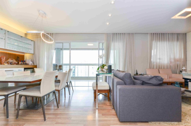 Imóvel com 3 Quartos à Venda, 138 m² em Santo Amaro - São Paulo