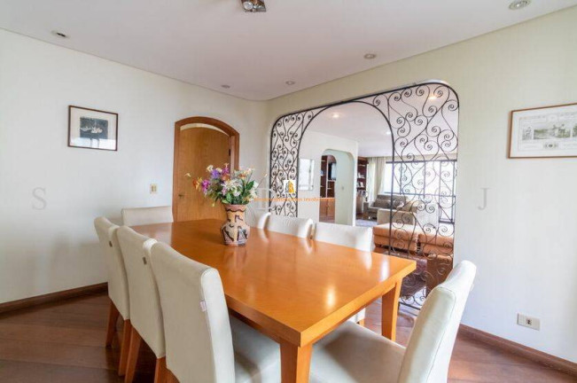 Imagem Apartamento com 4 Quartos à Venda, 247 m² em Santa Cecília - São Paulo