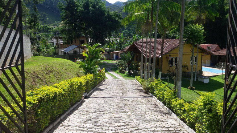 Imagem Chácara com 2 Quartos à Venda, 7 m² em Amparo - Nova Friburgo Imagem Chácara com 2 Quartos à Venda, 7 m² em Amparo - Nova Friburgo