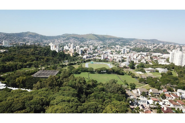 Imagem Terreno à Venda, 532 m² em Petrópolis - Porto Alegre