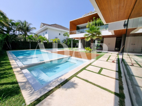 Imagem Casa com 5 Quartos à Venda, 1.350 m² em Barra Da Tijuca - Rio De Janeiro