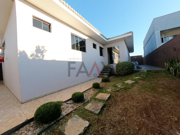 Imagem Casa com 2 Quartos à Venda, 200 m² em Alto Da Xv - Guarapuava Imagem Casa com 2 Quartos à Venda, 200 m² em Alto Da Xv - Guarapuava