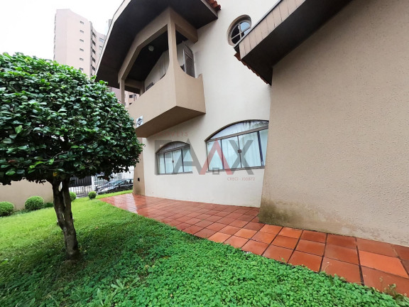 Imagem Casa com 5 Quartos à Venda, 362 m² em Centro - Guarapuava Imagem Casa com 5 Quartos à Venda, 362 m² em Centro - Guarapuava
