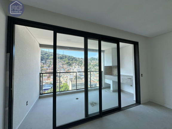 Imagem Apartamento com 3 Quartos à Venda, 117 m² em Centro - Florianópolis