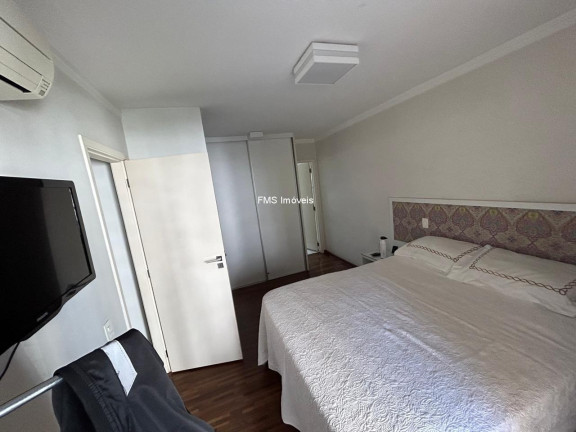 Imagem Imóvel com 4 Quartos à Venda, 163 m² em Morumbi - São Paulo Imagem Imóvel com 4 Quartos à Venda, 163 m² em Morumbi - São Paulo