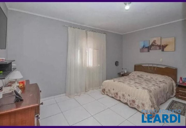 Imagem Casa com 3 Quartos à Venda, 200 m² em Centreville - Santo André Imagem Casa com 3 Quartos à Venda, 200 m² em Centreville - Santo André