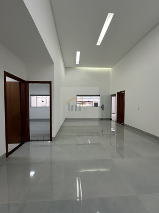 Imagem Casa com 3 Quartos à Venda, 208 m² em Cidade Satélite São Luiz - Aparecida De Goiânia