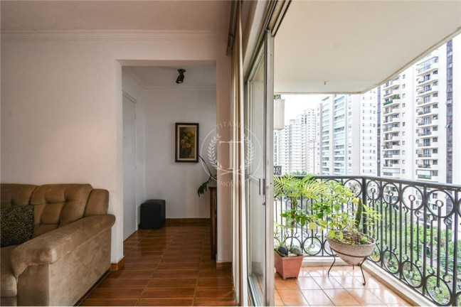 Imagem Apartamento com 3 Quartos à Venda, 135 m² em Moema - São Paulo Imagem Apartamento com 3 Quartos à Venda, 135 m² em Moema - São Paulo