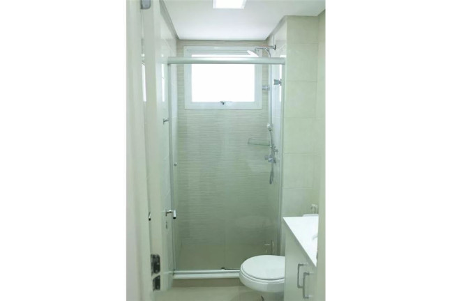 Imagem Imóvel com 2 Quartos à Venda, em Santana - Porto Alegre Imagem Imóvel com 2 Quartos à Venda, em Santana - Porto Alegre