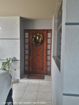 Imagem Casa com 5 Quartos à Venda, 248 m² em Jardim Santa Clara - Taubaté Imagem Casa com 5 Quartos à Venda, 248 m² em Jardim Santa Clara - Taubaté