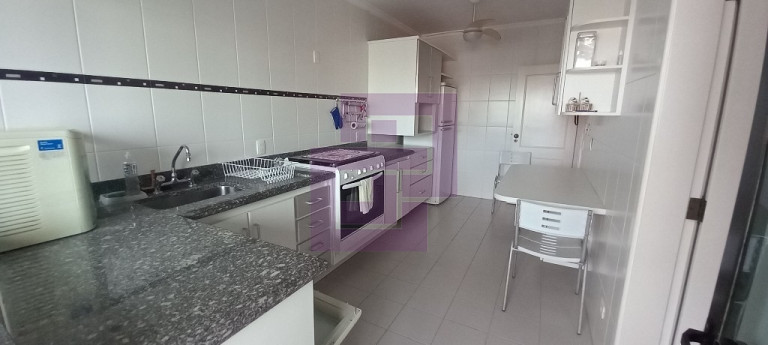 Imagem Apartamento com 3 Quartos à Venda, 230 m² em Pitangueiras - Guarujá Imagem Apartamento com 3 Quartos à Venda, 230 m² em Pitangueiras - Guarujá