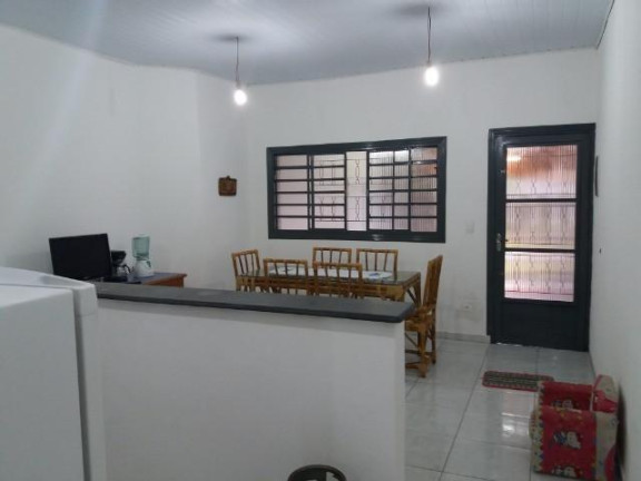 Imagem Casa com 2 Quartos à Venda, 90 m² em Grande São Paulo - Itanhaém