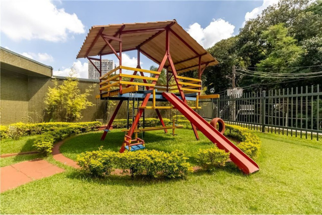 Imagem Apartamento com 3 Quartos à Venda, 245 m² em Vila Suzana - São Paulo Imagem Apartamento com 3 Quartos à Venda, 245 m² em Vila Suzana - São Paulo