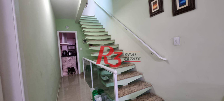 Imagem Sobrado com 3 Quartos à Venda, 98 m² em Encruzilhada - Santos Imagem Sobrado com 3 Quartos à Venda, 98 m² em Encruzilhada - Santos