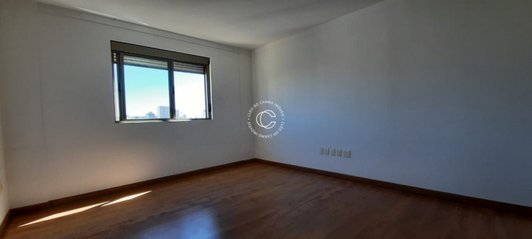 Imagem Apartamento com 3 Quartos à Venda, 126 m² em Centro - Santa Maria Imagem Apartamento com 3 Quartos à Venda, 126 m² em Centro - Santa Maria