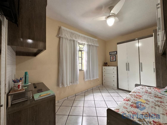 Imagem Casa com 3 Quartos à Venda, 372 m² em Bela Aurora - Cariacica Imagem Casa com 3 Quartos à Venda, 372 m² em Bela Aurora - Cariacica