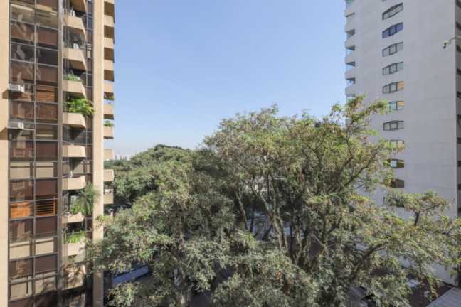Imagem Apartamento com 3 Quartos à Venda, 230 m² em Cerqueira César - São Paulo