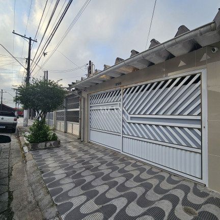 Imagem Casa com 2 Quartos à Venda, 150 m² em Guilhermina - Praia Grande Imagem Casa com 2 Quartos à Venda, 150 m² em Guilhermina - Praia Grande