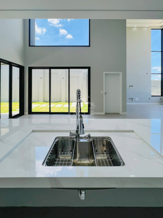 Imagem Casa com 4 Quartos à Venda, 310 m² em Alphaville Nova Esplanada 3 - Votorantim