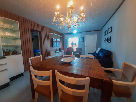 Imagem Casa com 3 Quartos à Venda, em Capão Da Canoa Imagem Casa com 3 Quartos à Venda, em Capão Da Canoa