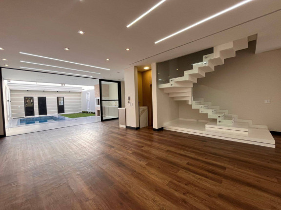 Imagem Sobrado com 3 Quartos à Venda, 250 m² em Recanto Tropical - Cascavel Imagem Sobrado com 3 Quartos à Venda, 250 m² em Recanto Tropical - Cascavel