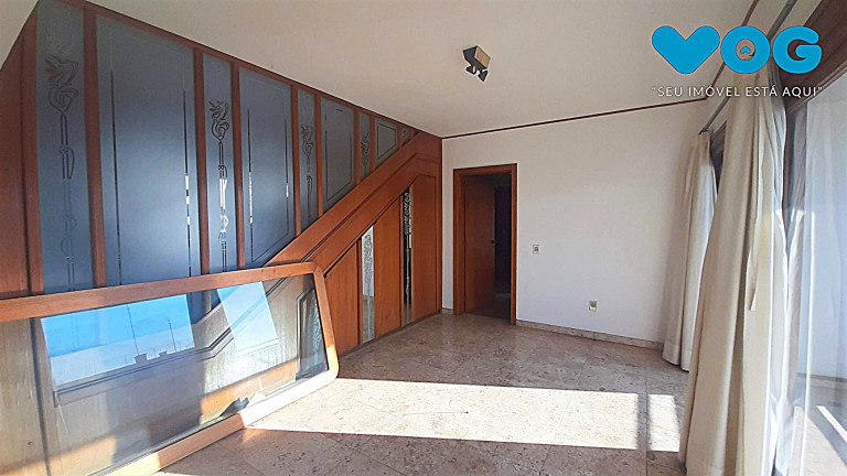 Imagem Imóvel com 4 Quartos à Venda, 367 m² em Moinhos De Vento - Porto Alegre
