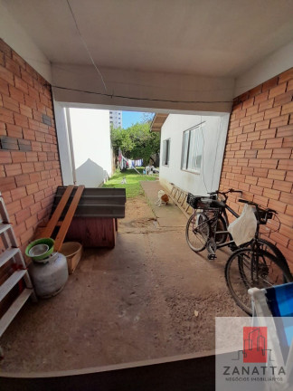 Imagem Casa com 6 Quartos à Venda, 276 m² em Centro - Esteio Imagem Casa com 6 Quartos à Venda, 276 m² em Centro - Esteio