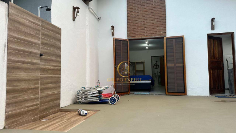 Imagem Casa com 4 Quartos à Venda, 215 m² em Lagoinha - Ubatuba Imagem Casa com 4 Quartos à Venda, 215 m² em Lagoinha - Ubatuba